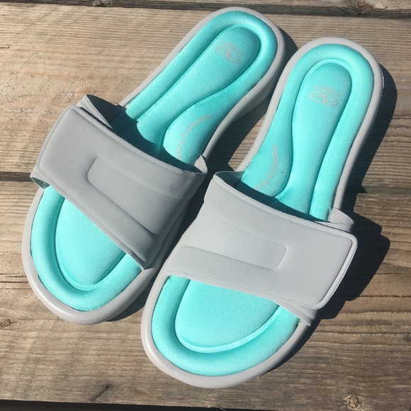 athletic works memory foam slides